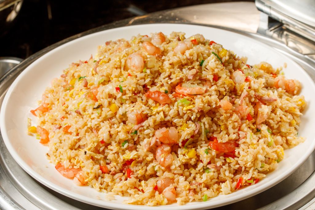 虾仁培根炒饭