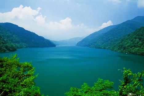 北港溪沙八山莊/北港溪/沙八山莊/南投/溫泉/露營/玩水/南投露營