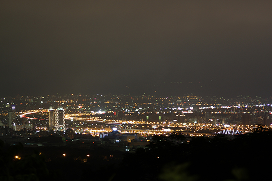 望高莊園/夜景/望高寮/燒烤/約會/情侶/中式/望高/烤肉/大肚/聚會/跨年