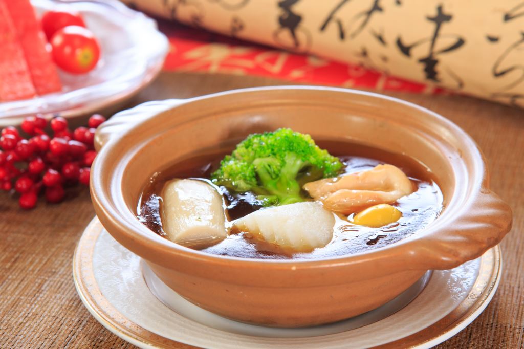 (b)鱼翅鲍鱼套餐