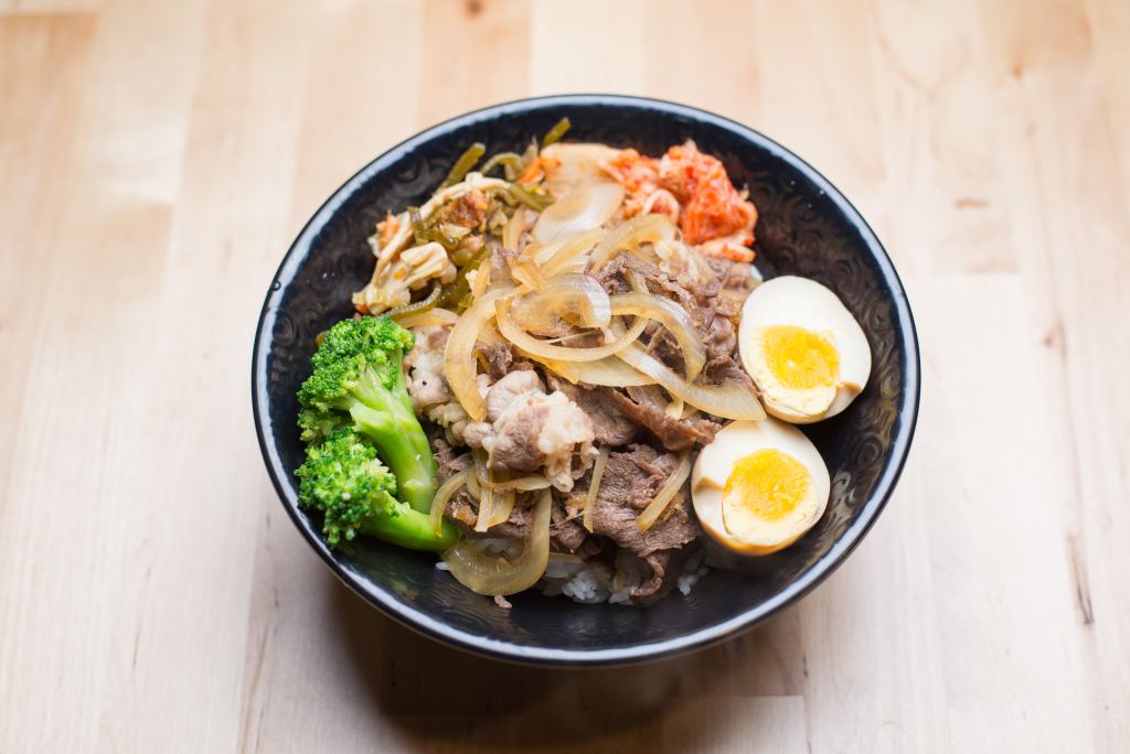 日式牛肉丼饭
