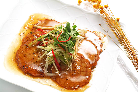 蘋果日報評比/蘋果2017/得獎年菜/年菜/素食年菜/素食/年夜飯/蘋果日報/蛋素/素年菜/過年/圍爐/小年夜/燻板鴨/易大師/美味田/春節/年菜預購/素鴨/鴨肉/除夕/初二/團圓/新春/2017/年菜評比/熱銷年菜/平價