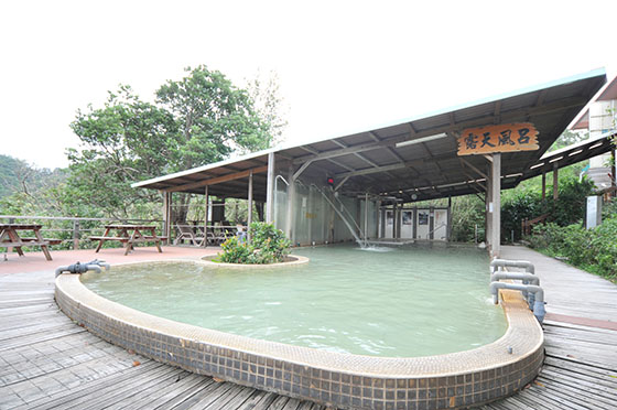 萬金/溫泉會館/萬金溫泉會館/泡湯/住宿