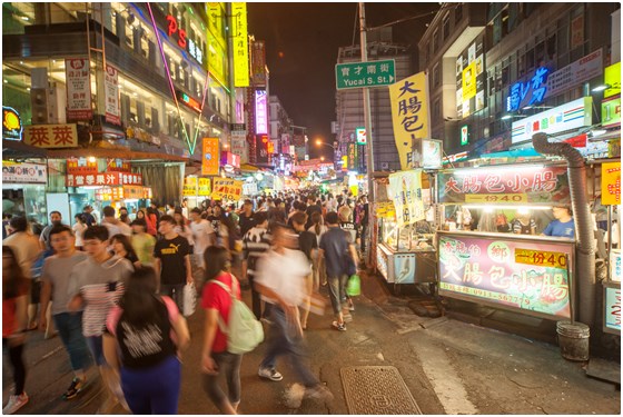 博客創意旅店/台中/博客/一中街 /台中市區商旅/住宿