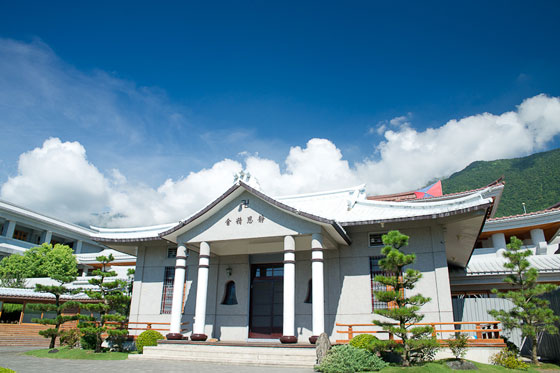 布洛灣飯店/全新開幕/東大門/花蓮/火車站/住宿/部落/布洛灣/蔥油餅/七星潭/親子/寒假