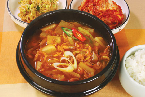 农心-韩国泡面-注意!17P隆重推出韩国农心泡面系列!香辣辛拉面、泡菜风美味、浓郁海鲜和爽口乌龙，当红产品要抢要快!