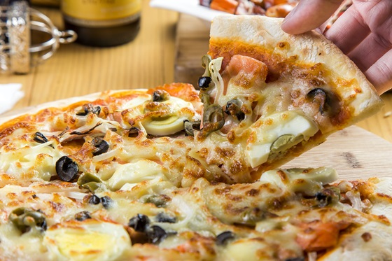 Panos Café/panos/cafe/帕諾斯/啤酒/pizza/披薩/飲料/飲品/炸物/肉丸/香腸/德腸/手工/那不勒斯/香蒜/辣炒/培根/比利時