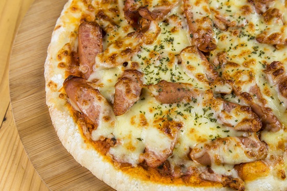 Panos Café/panos/cafe/帕諾斯/啤酒/pizza/披薩/飲料/飲品/炸物/肉丸/香腸/德腸/手工/那不勒斯/香蒜/辣炒/培根/比利時