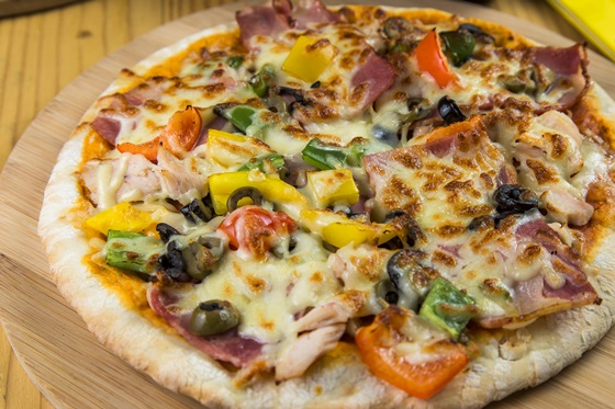 Panos Café/panos/cafe/帕諾斯/啤酒/pizza/披薩/飲料/飲品/炸物/肉丸/香腸/德腸/手工/那不勒斯/香蒜/辣炒/培根/比利時