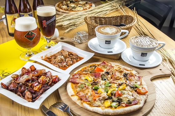 Panos Café/panos/cafe/帕諾斯/啤酒/pizza/披薩/飲料/飲品/炸物/肉丸/香腸/德腸/手工/那不勒斯/香蒜/辣炒/培根/比利時