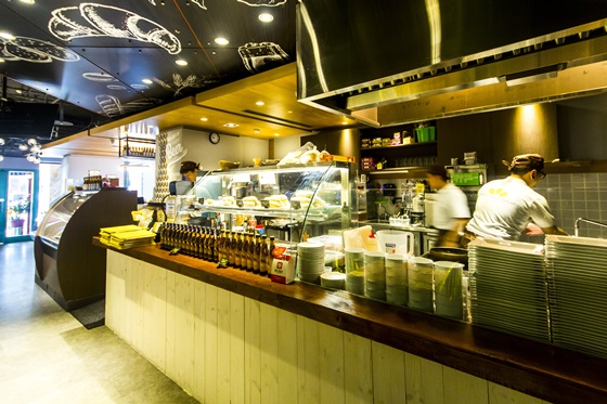 Panos Café/panos/cafe/帕諾斯/啤酒/pizza/披薩/飲料/飲品/炸物/肉丸/香腸/德腸/手工/那不勒斯/香蒜/辣炒/培根/比利時