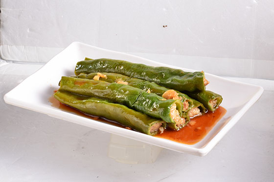 南門市場/逸湘齋/老饕/名店/2017/年菜/年夜飯/團圓/功夫菜/家常菜/佛跳牆/雞湯/砂鍋/鯉魚/鍋物/湯品/到貨/冰糖蓮藕/東坡大封/ 百果燴鮑參/ 豆瓣鯉魚/ 雞肉雙拼/ 青椒鑲肉/ 上海咕咾肉/ 酸菜白肉鍋/ 雪菜百頁/ 紅燒獅子