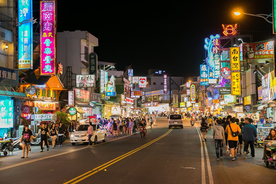 冒煙的喬雅客旅店/墾丁大街/墾丁住宿/冒煙的喬