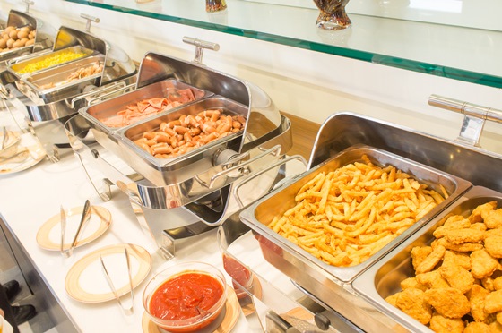 新开幕!入住时尚现代感客房,独家加赠电影票及