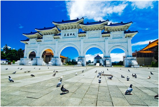 愛摩兒/時尚旅館/新北/住宿/票券