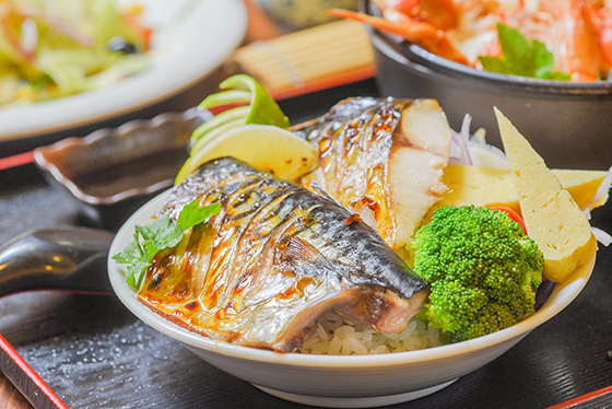 品山日本料理/壽司/丼飯/拉麵/火鍋/海鮮/帝王蟹/海鮮