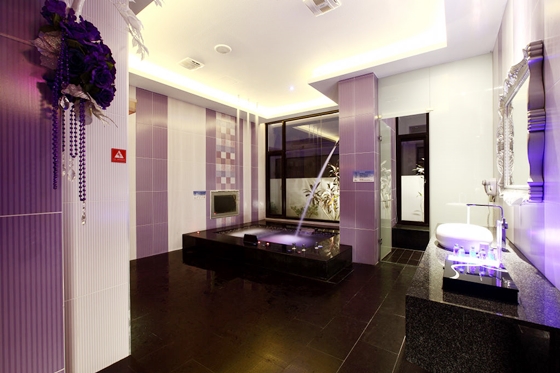 水雲端旗艦概念旅館/水雲端/水雲端休息/台中汽車旅館/台中休息/休息/台中/台中水雲端休息