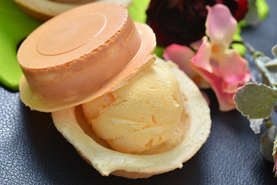 伍师傅车轮饼《中坜新明店》-爆浆车轮饼-车轮饼也能出冰淇淋与奶油珍珠口味!部落客超推的巷弄美食，皮脆料多的爆浆车轮饼，五折优惠赶紧去尝鲜!