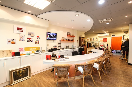 天马茶房二店-甜品-补品也能变甜品!养生燕窝、美颜雪蛤,平实价格给你最棒享受,从小女孩到老奶奶都无法抵挡的午茶圣品!