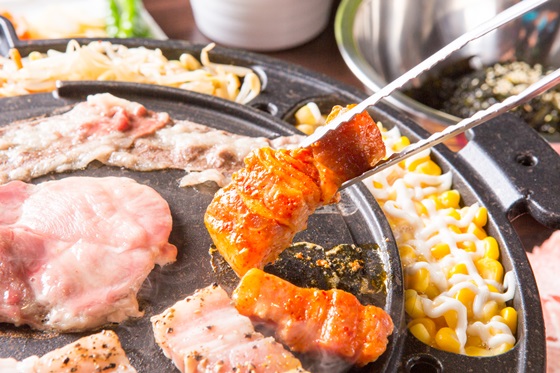 糕糕在尚韓國烤肉《台中龍富店》