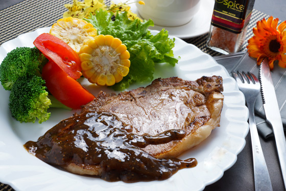 辉帛肉品-美国安格斯黑牛顶级纽约克牛排-欧美