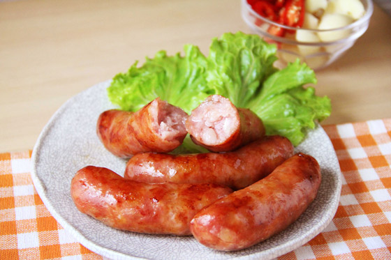 卖福食品工坊-手作香肠-热销狂卖!使用噶玛兰自然黑豚的纯手工香肠,百种检验合格!低油脂、热量,无香精、防腐剂,每口都吃得安心-17Life,团购,24小时宅配,优惠券,即买即用 - - 17Life,团购,24小时宅配,优惠券,即买即用