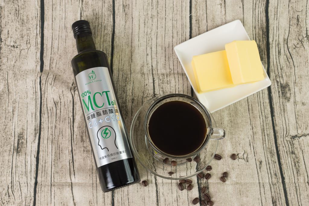【he】100%中链脂肪酸油mct oil  规格:玻璃瓶装500ml