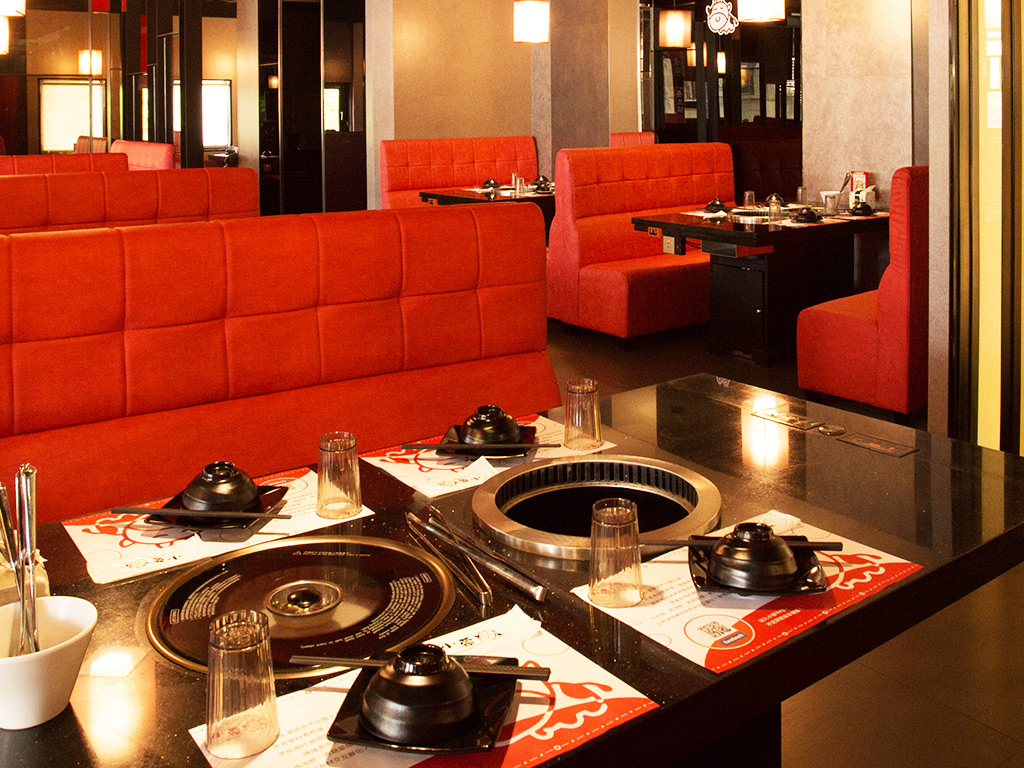 小蒙牛/吃到飽/豪華海鮮/火鍋/澳洲和牛/天使紅蝦/頂級牛小排/麻辣鍋