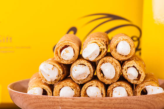 華菓堂/酥脆蛋捲/爆漿牛軋糖/圈圈捲/年節/禮盒/伴手禮/點心/下午茶/餅乾/餅干/零食/零嘴/贈禮/新年/過年