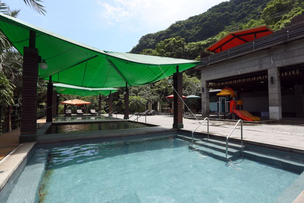 八煙溫泉會館 金山泡湯泉 渡假山林小日子 17life生活電商
