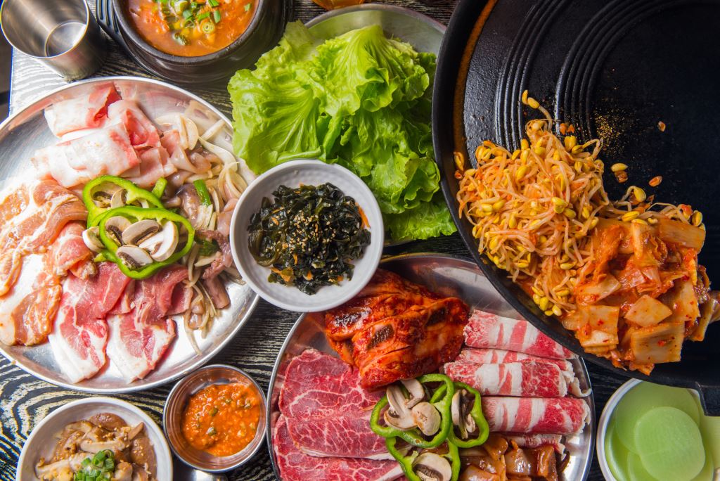Hello BBQ韓肉/韓國烤肉/烤肉/韓式料理/石鍋拌飯/煎餅