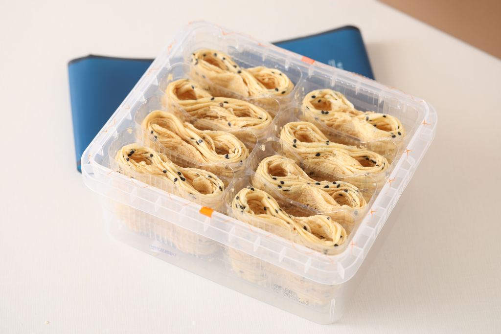 台中/排隊名店/伴手禮/贈禮/提袋/送禮/咖啡/下午茶/六月初一/8結/點心/小點/小食/甜點/甜品/零食/零嘴/茶點/香醇芝麻蛋捲/手工/母親節/禮物/西點