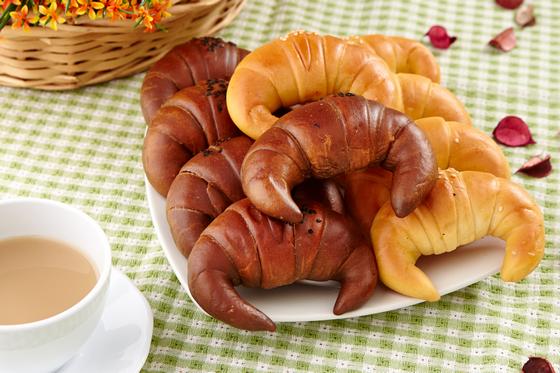 解嘴馋必备的金牛角,有著诱人的油亮外观,更有十足香气,一个最低10元